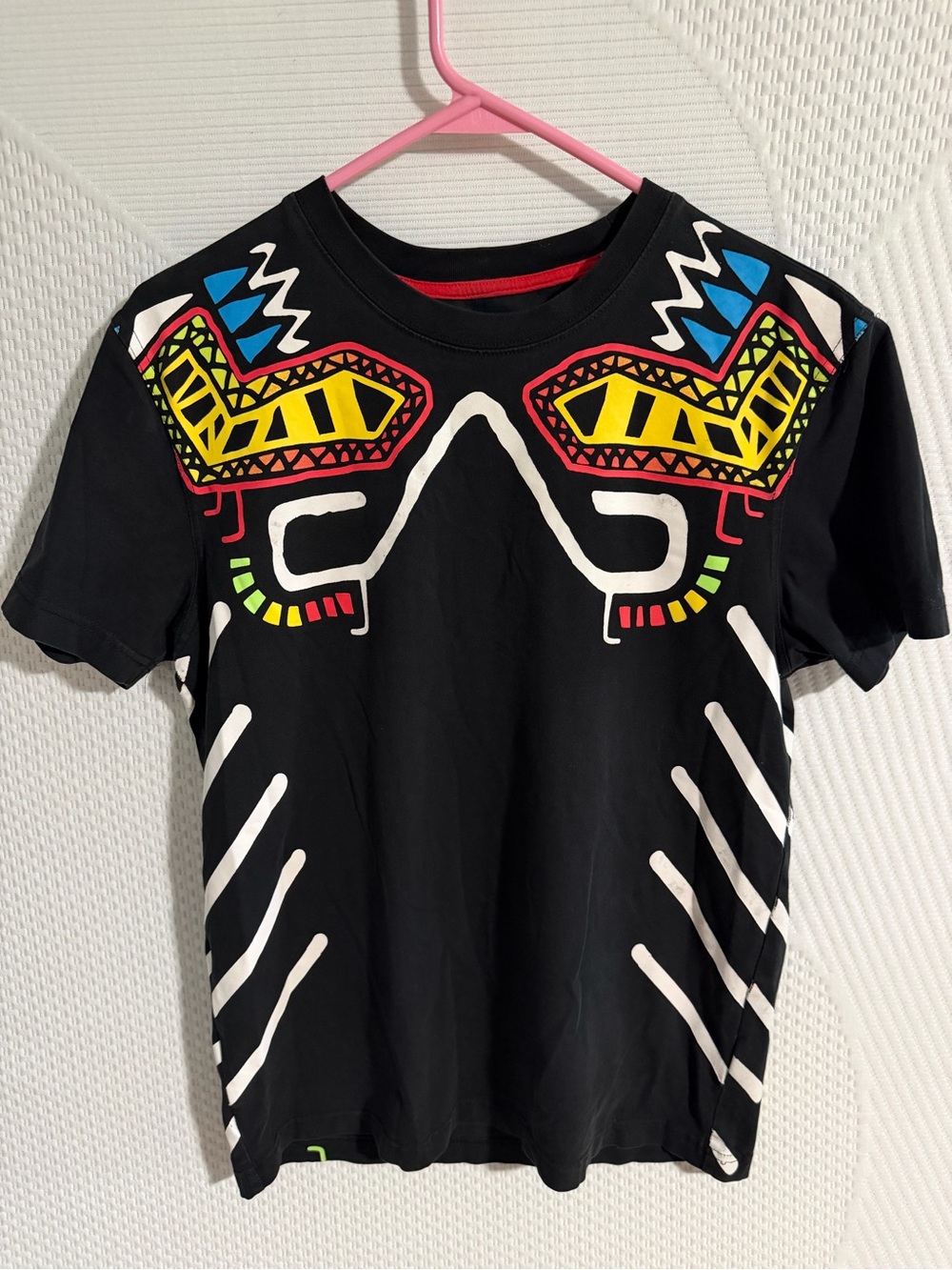 Ron Bass Men’s Black Graphic Tee with Colorful Tribal Print